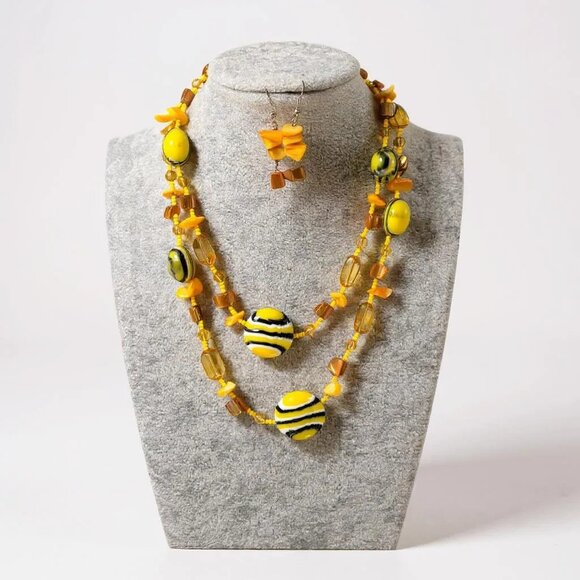 Multi Yellow Lucite Bead And Seashell Chips Long Necklace Earring - Picture 1 of 1